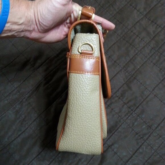 Vintage Dooney & Bourke Leather  Handbag Purse Messenger  Light Brown & Brown - Picture 6 of 16
